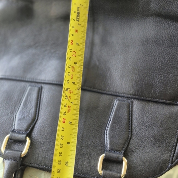 DANIER Navy blue Leather Handbag - Picture 15 of 16